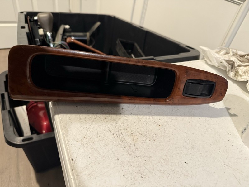 2002-2006 Toyota Camry left REAR passenger window switch w/woodgrain bezel