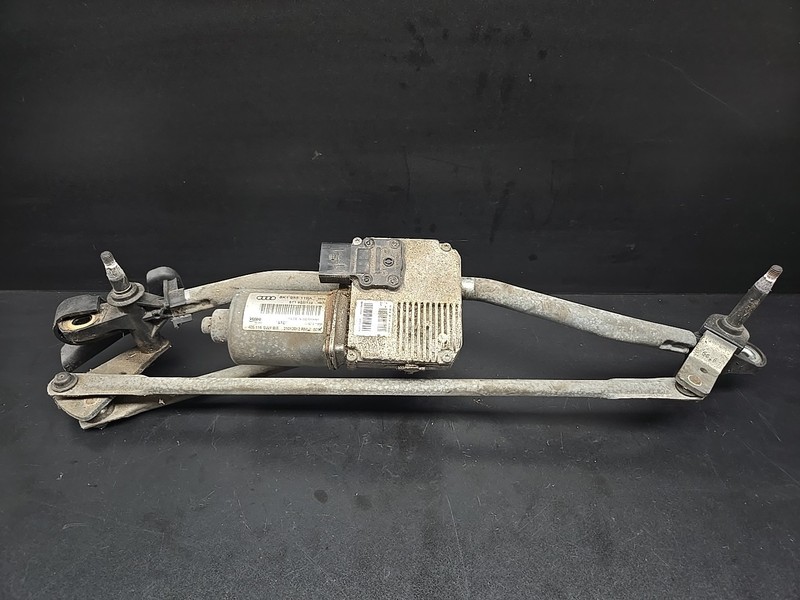 09-16 AUDI B8 A4 S4 FRONT WINDSHIELD WINDOW WIPER MOTOR LINKAGE OEM 101723B