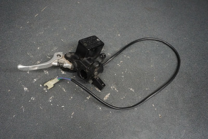 2003-2018 APEX FX NYTRO RTX Yamaha OEM Hydraulic Lever Master Cylinder Ass'y