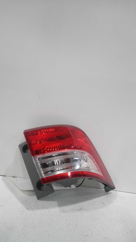 Used Left Tail Light Assembly fits: 2012 Honda Odyssey quarter panel mounted Lef