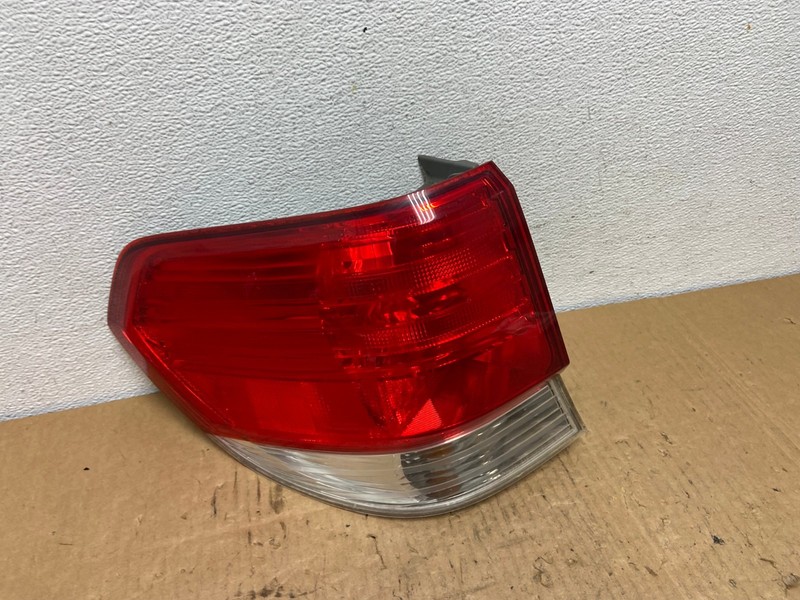 2008 2009 2010 Honda Odyssey Left Driver LH Side Tail Light AC8177 LK