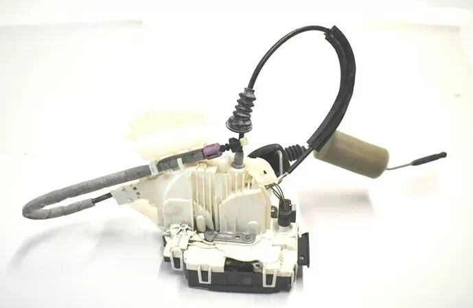 12-18 Mercedes W218 CLS550 CLS400 Front Left Side Door Lock Latch Actuator OEM