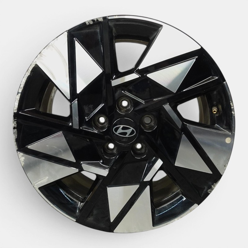 2024-2026 HYUNDAI KONA 18x7 Five Spoke Wheel Rim OEM 52910be300