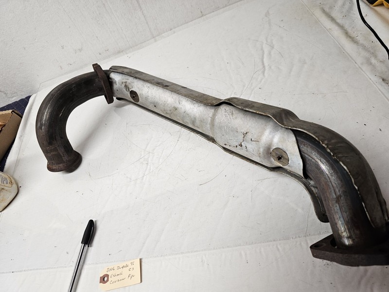 2006 Impala SS 5.3 Exhaust Manifold Crossover Pipe