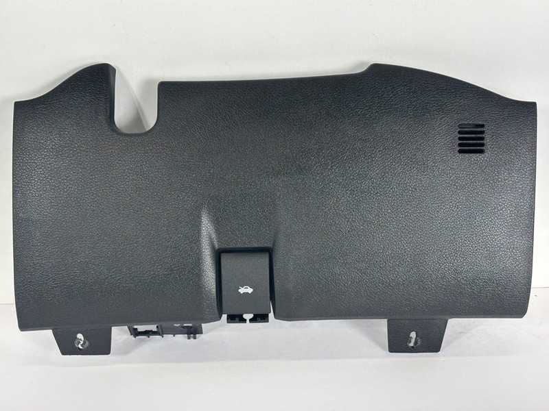 ✅ 2019-2026 RAM 1500 5th Gen OEM STEERING COLUMN LOWER DASH PANEL OPENING COVER