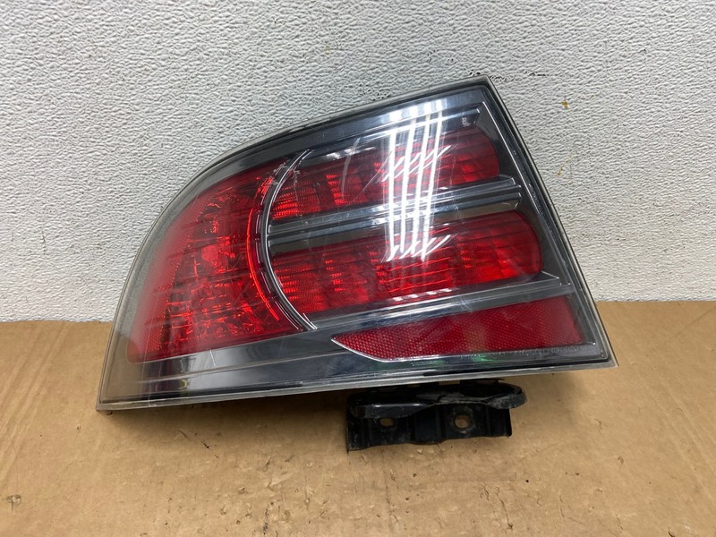 2007 2008Acura TL S-type Left Driver Lh Side Tail Light AD3259 LK