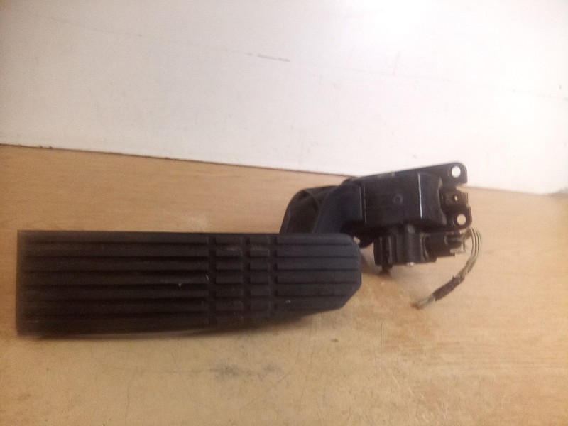 Freightliner Cascadia A01-34172-000 Throttle Pedal