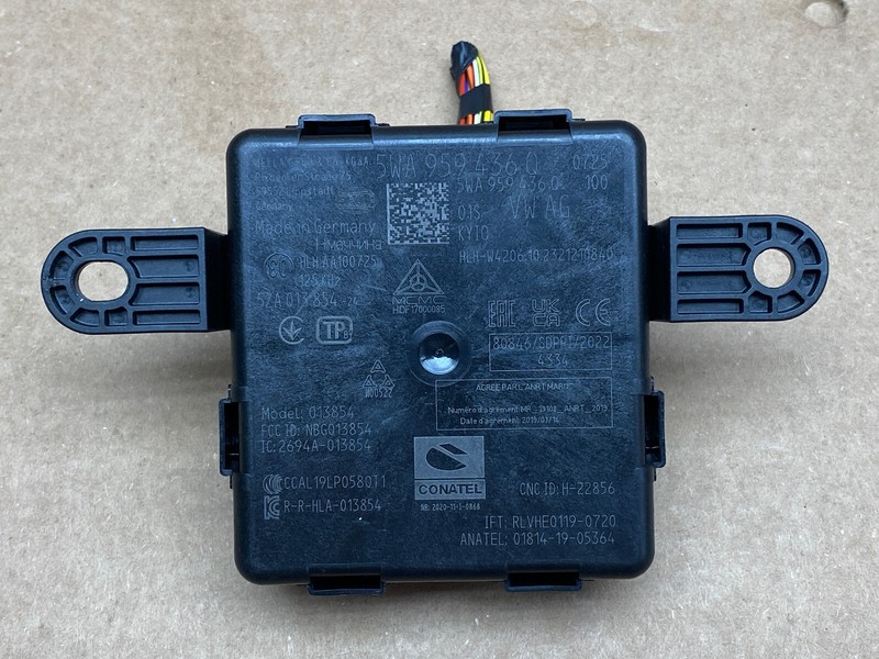 2022-2024 AUDI A3 KEYLESS ENTRY CONTROL MODULE OEM LOT755