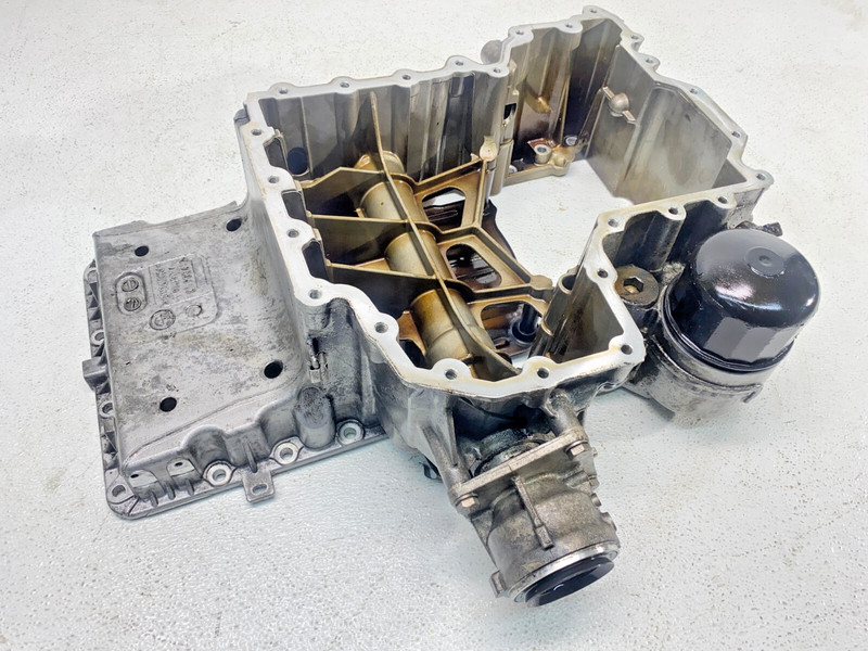 09-19 BMW E70 E71 F15 F16 X5 X6 N63 S63 4.4L Engine Upper Oil Pan Assembly OEM✅