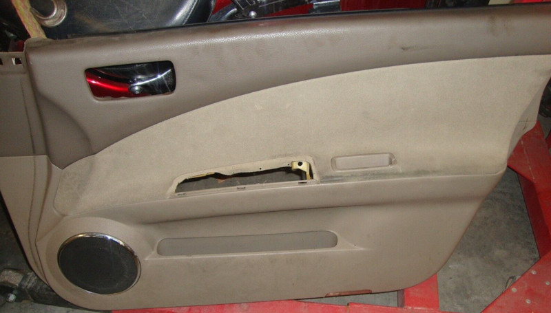 2005 Nissan Altima S SL Right Passenger Inner Door Panel Interior Arm Rest Trim