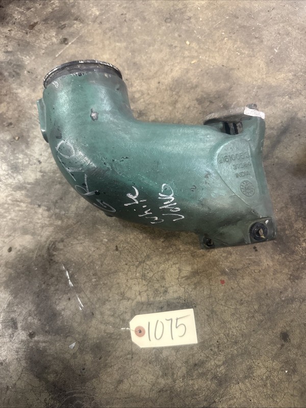 VOLVO D13 INTAKE ELBOW PIPE - P/N:21610053