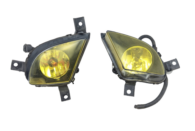 2011 BMW 335i E90 Fog Light Pair (yellow) *tab
