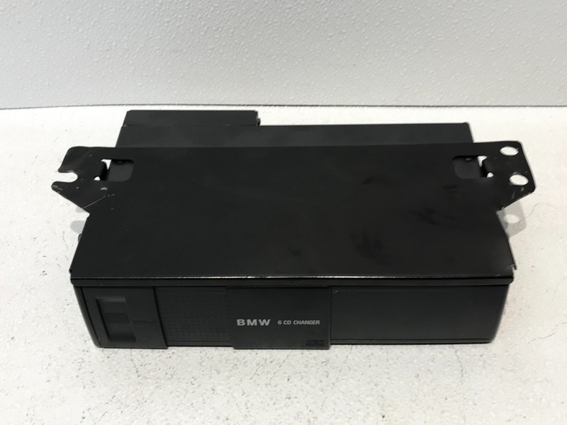 BMW CD CHANGER PLAYER 1996+ E36 318 328 M3 E46 330 E39 528 530 540 M5 E46 X5 Z3
