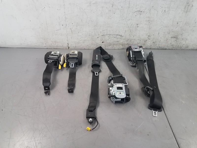 2011 Mercedes Benz AMG E 63 Seat Belt Set #7920 B3