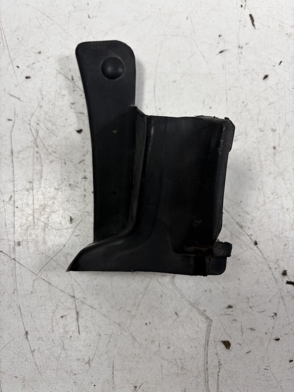 00-09 Honda S2000 Soft Top Right Lower Outer Weatherstrip 72311-S2A-003 OEM