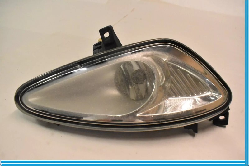 94-13 Mercedes W221 S600 S450 Front Right Passenger Side Fog Light Lamp OEM