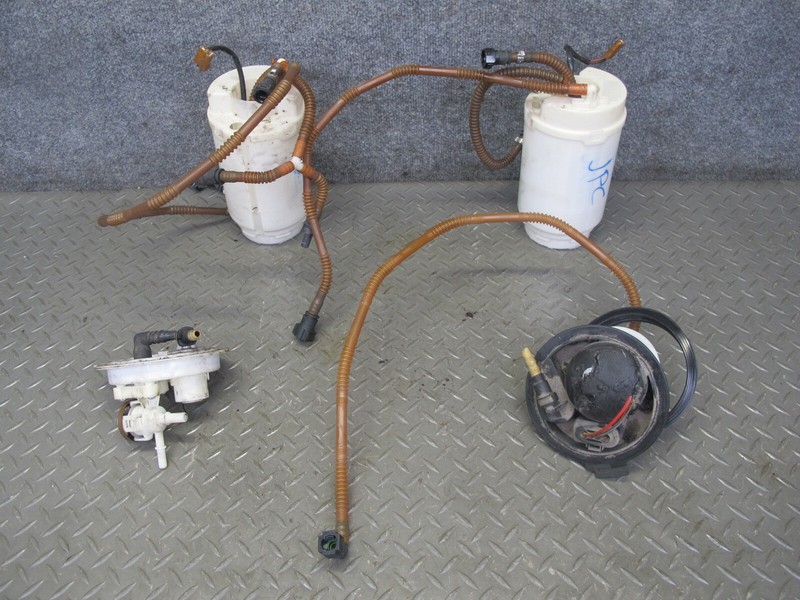 2003-2006 PORSCHE CAYENNE 955 4.5L TURBO FUEL PUMP LEVEL SENSOR SENDING UNIT SET