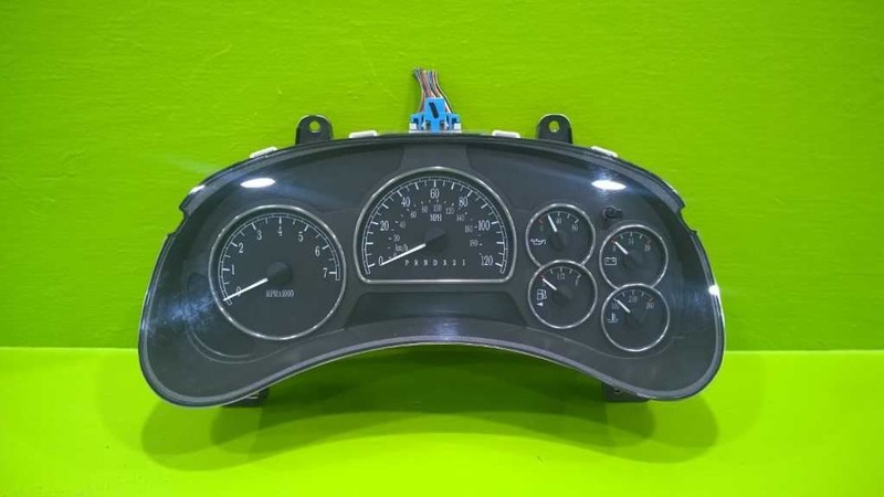 06 RAINIER SPEEDOMETER CLUSTER OEM 2506-1