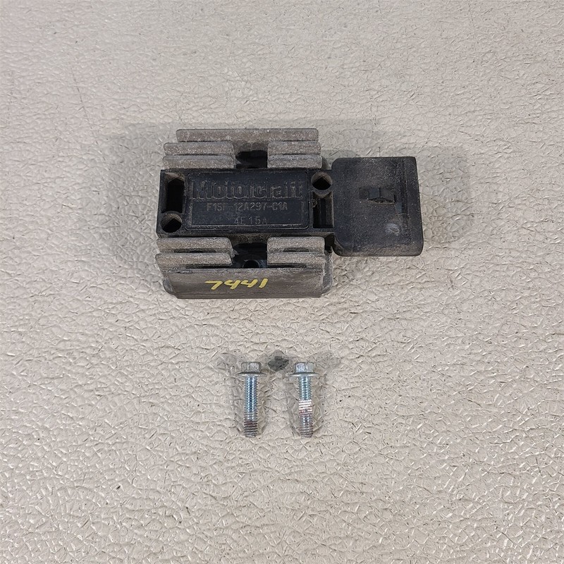 94-95 Mustang GT Thick Film Ignition Module With Heat Sink TFI Oem Aa7441