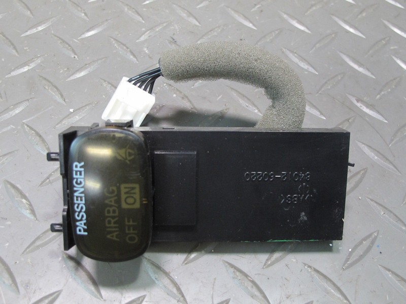03-07 LEXUS UZJ100L LX470 RIGHT PASSENGER SEAT BELT WARNING LIGHT 86860-0W100