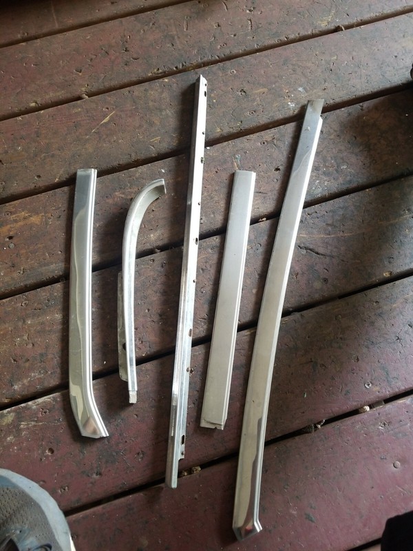 FORD GALAXIE 500 RIGHT PASSENGER REAR DOOR WINDOW FRAME MOLDING TRIM SURROUND