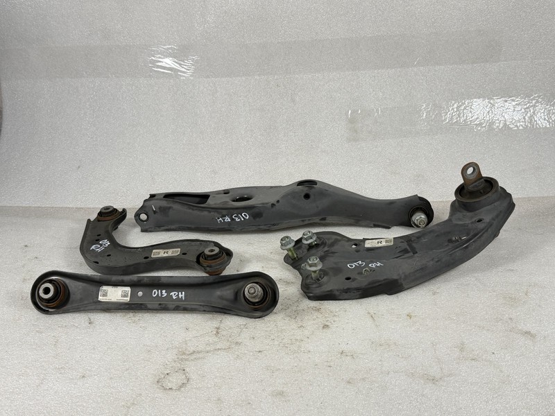 2018-2022 HONDA ACCORD FWD RIGHT PASSENGER REAR CONTROL ARM SET X4 OEM