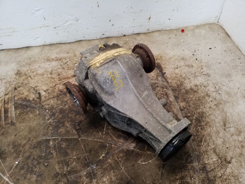 Differential Carrier Rear Axle 4.2L Fits 05-10 AUDI A6 686410