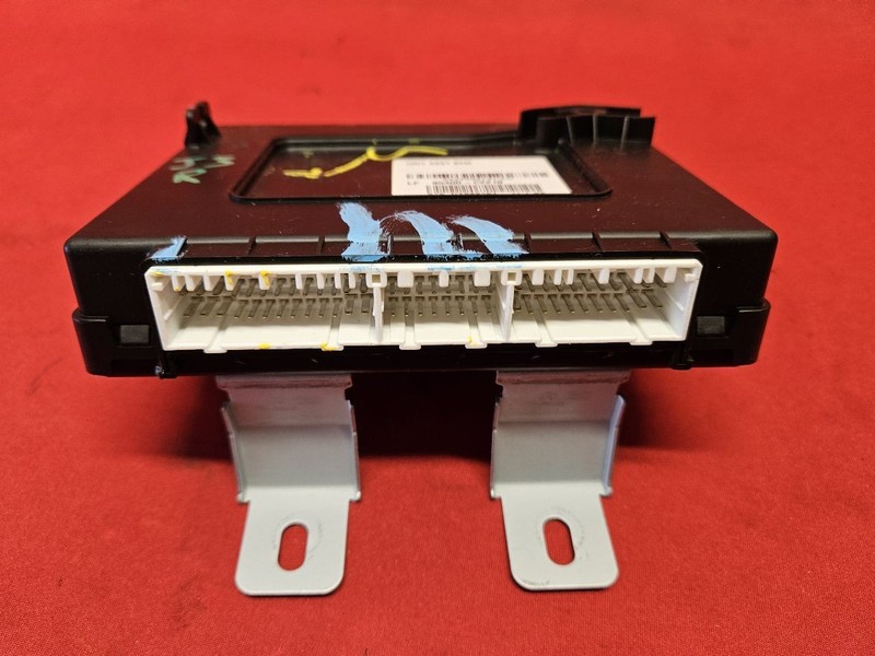 2015 2016 Hyundai Sonata Body Control Module BCM BCU95400-C2210