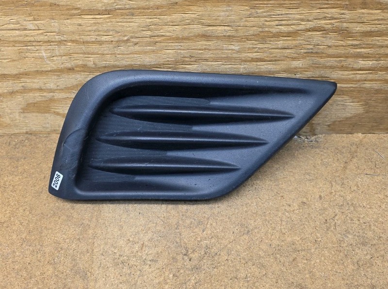 2016 2017 2018 Nissan Altima Front Right RH Side Fog Light Cover OEM 62256-9HS0A