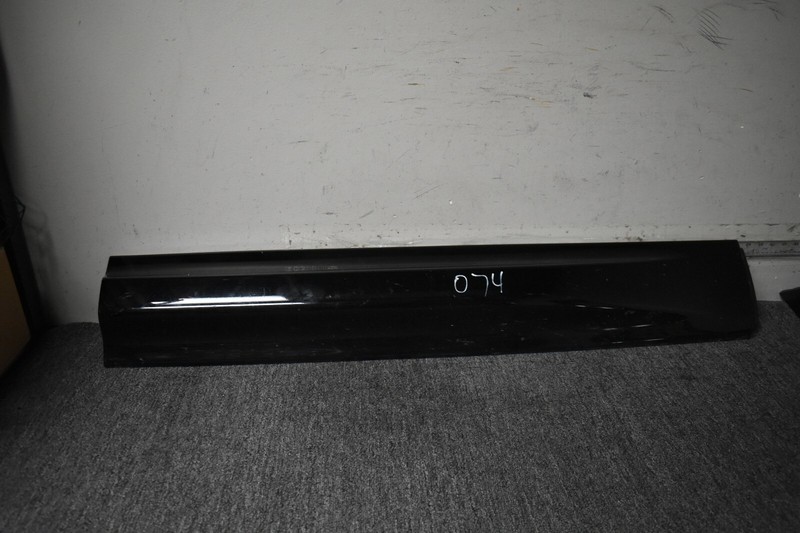 2014-2016 RANGE ROVER SPORT MOLDING RIGHT SIDE FACTORY OEM