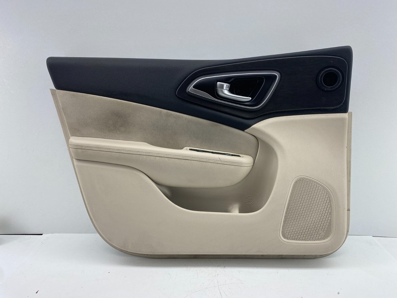 2015-2017 CHRYSLER 200 FRONT LEFT DOOR PANEL OEM