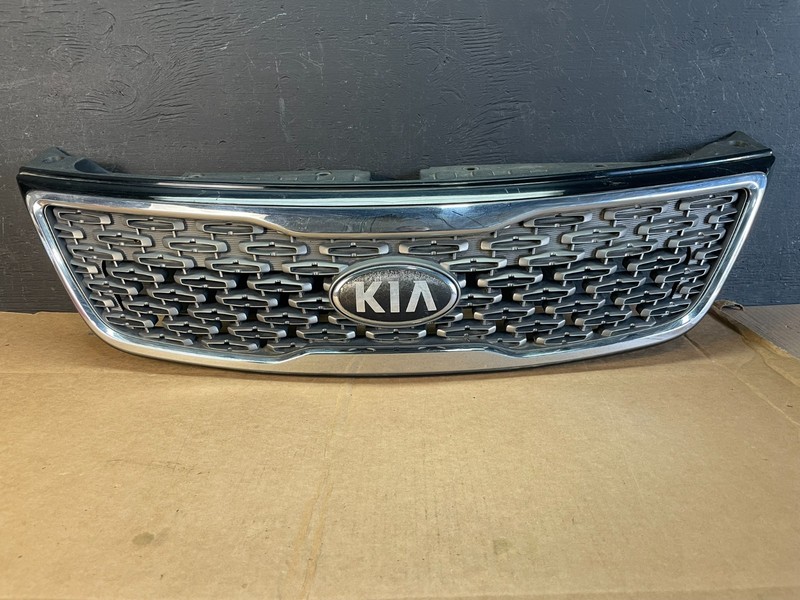 2014 2015 Kia Sorento Front Upper Grill Grille OEM AE0851 DG