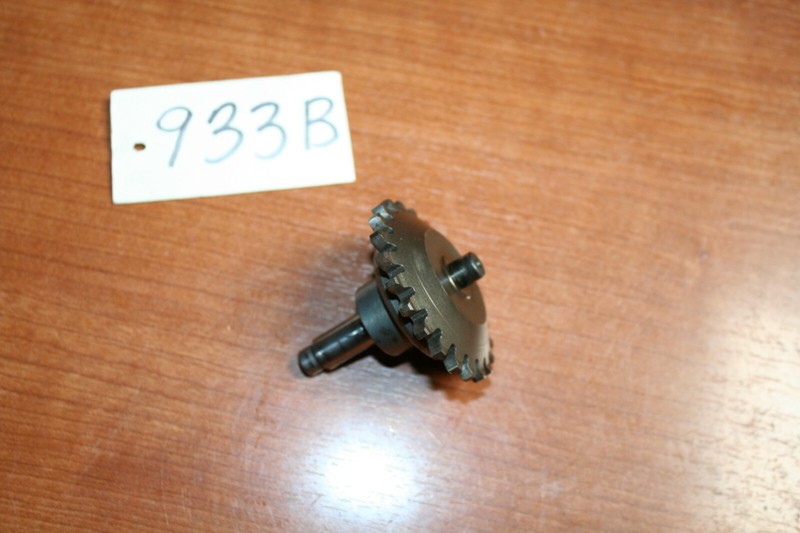 1990 Suzuki RM 250 Power Valve Exhaust Valve Governor Shaft Gear Assembly OEM F