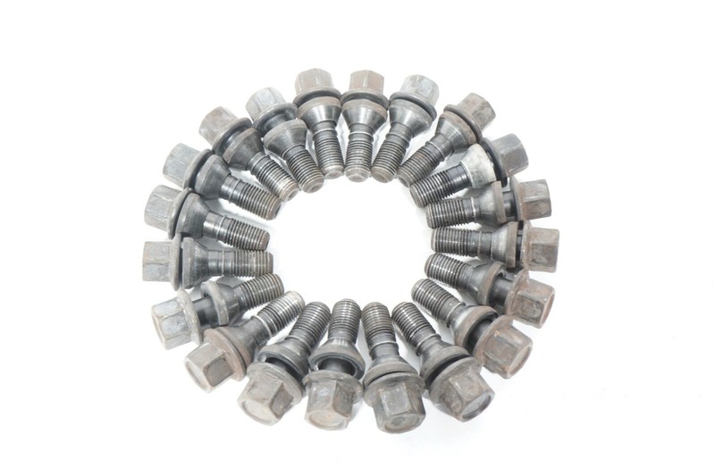 00 01 02 03 BMW X5 E53 WHEEL LUN BOLT NUT SET OF 20 OEM