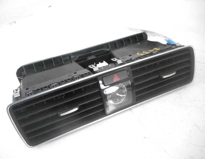 12 Volkswagen Passat Center Dashboard Air Vent OEM