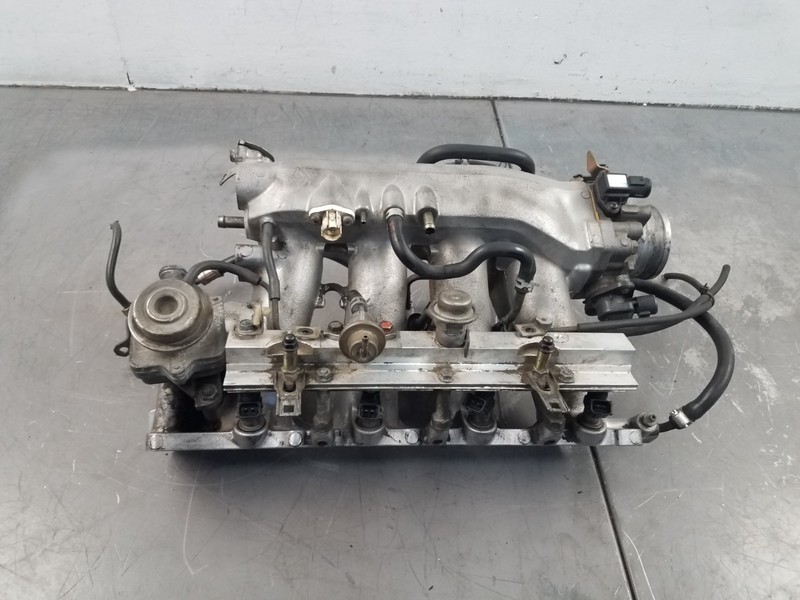 2002 Honda S2000 AP1 F20C 2.0L Intake Manifold / Throttle Body #0918 B1