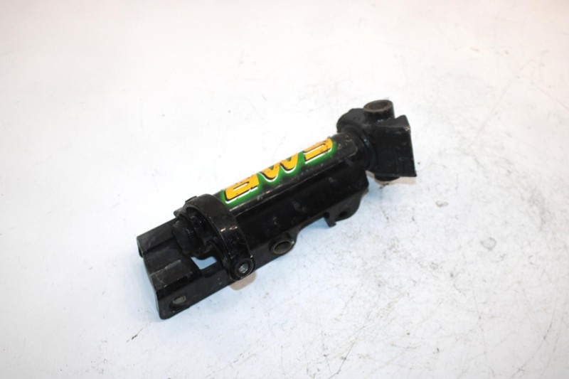 05 Arctic Cat Sabercat 600 Efi Oem Right Steering Spindle 1703-432 SA325