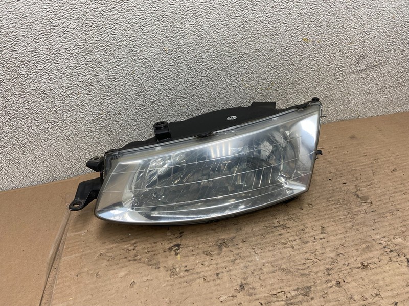 1999-2001 Toyota Solara Left Driver LH Halogen Headlight AA9685 DW
