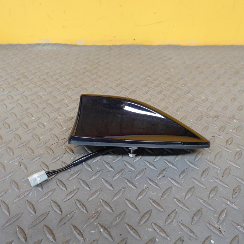 2022-2025 SUBARU BRZ ROOF MOUNTED RADIO SHARK FIN RADIO ANTENNA OEM 86321CC300V2