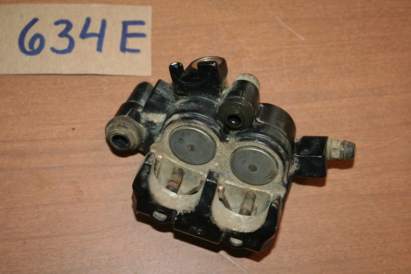 1993 Kawasaki KLF 400B Bayou Front Brake Caliper Right OEM 93 A