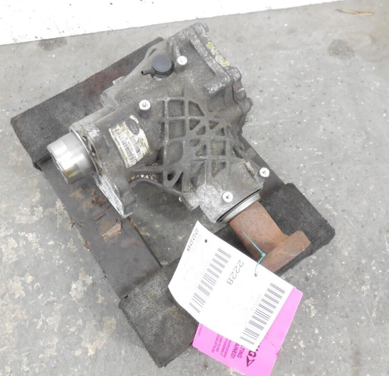 2015-2019 Land Rover Discovery Sport Transfer Case OEM 2 Piece Drive Shaft