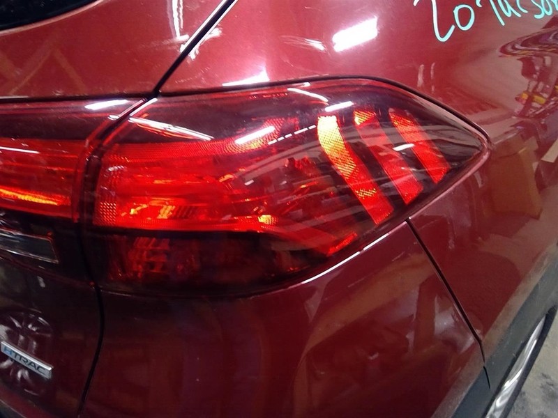 Passenger Tail Light Incandescent Fits 19-21 TUCSON 1743630