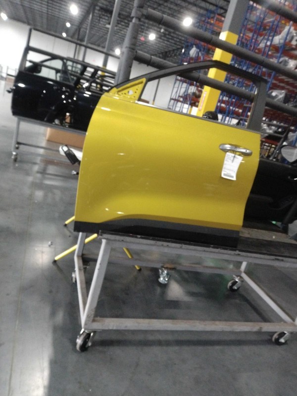 2022 KIA Seltos Front Left Door Yellow OEM Used 690558 56K Miles