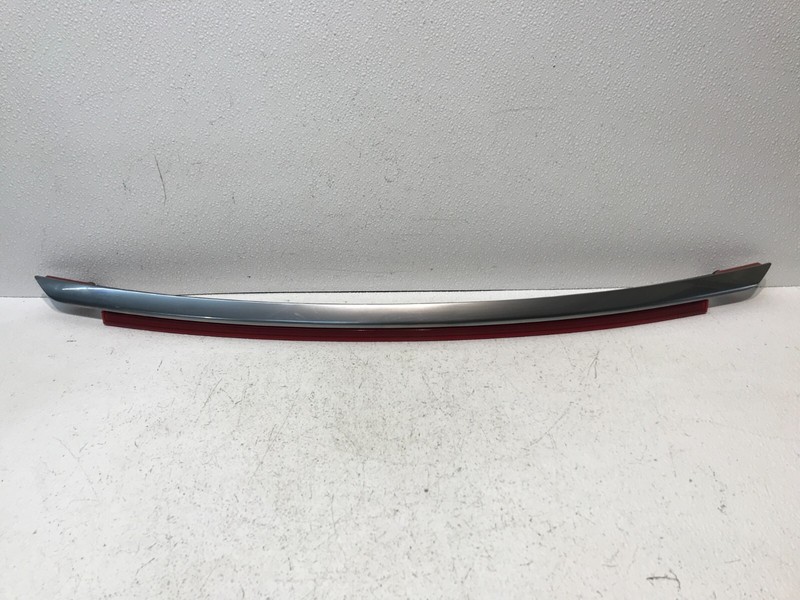 17-19 Kia Sportage Tailgate Garnish Back Rear Reflector Light OEM