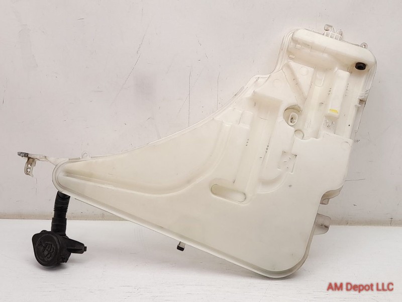 2013 BMW 320i 328i 335i 340i 330i F30 Windshield Washer Reservoir Tank 7241672