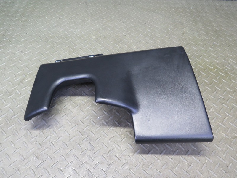 2008-2019 MASERATI GRANTURISMO M145 DASH STEERING COLUMN LOWER TRIM PANEL BLACK