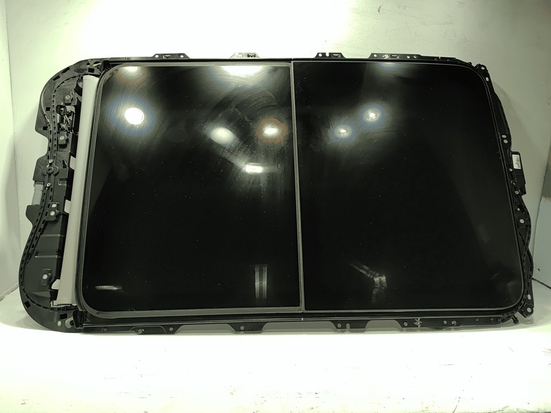2018-2023 VOLKSWAGEN ATLAS SUNROOF SUN ROOF WINDOW GLASS & MOTORS & SHADE OEM