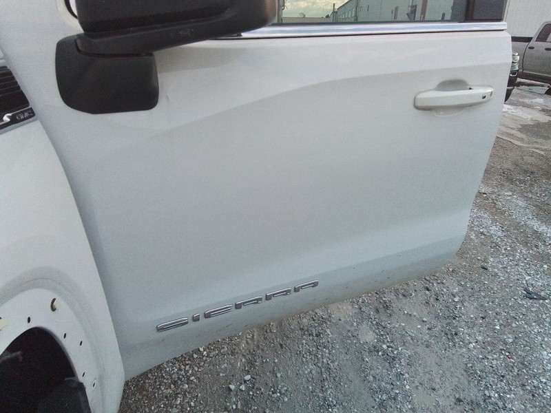 Driver Left Front Door Crew Cab Fits 19-23 SIERRA 1500 PICKUP 3403687
