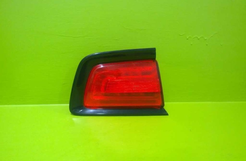 11 12 13 14 CHARGER DRIVER LEFT TAILLIGHT LAMP OEM 3929-40