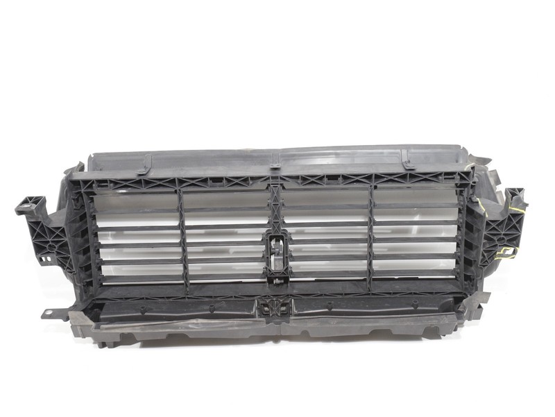 2017-19 Audi Q7 4M 3.0T Super Front Engine Active Radiator Shutter Assembly OEM